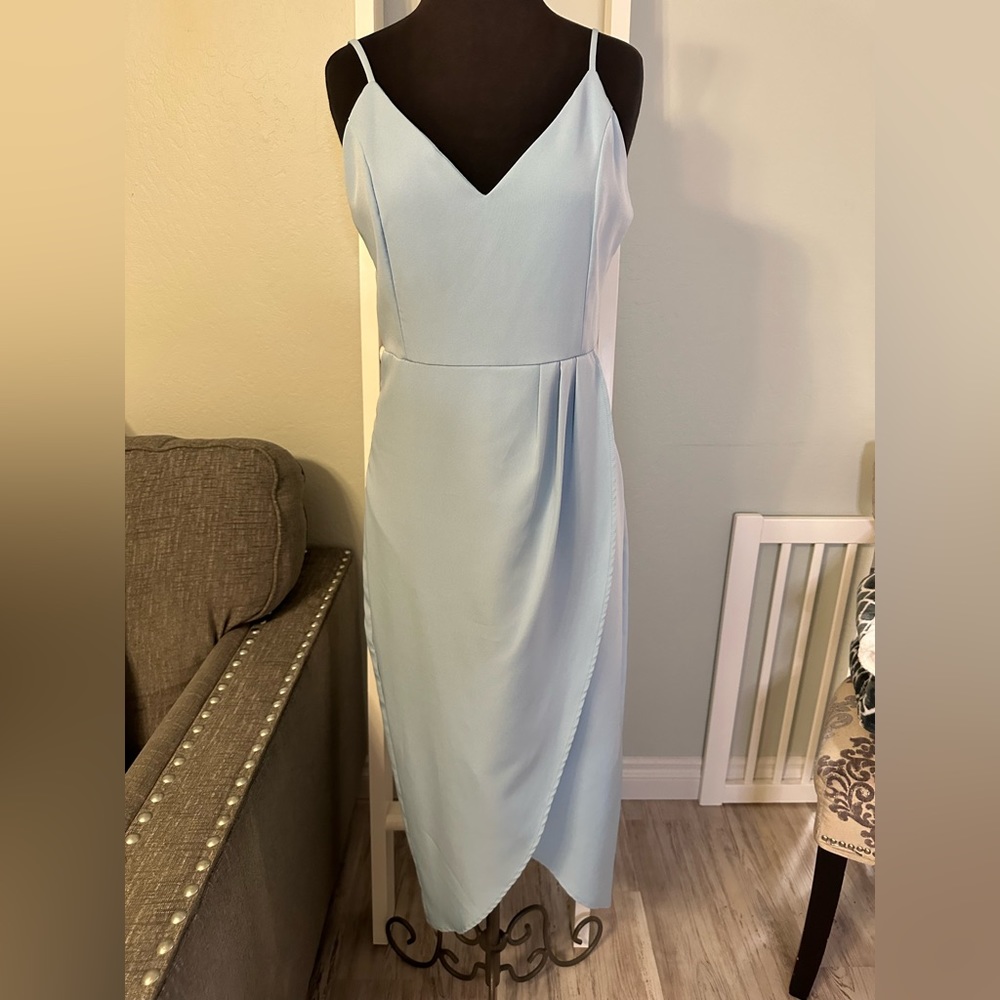 Light blue dress perfect to wear to a wedding!